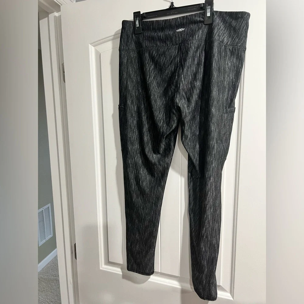 Women’s leggings pants workout yoga Maurice’s In Motion black dark grey XL - Picture 2 of 6